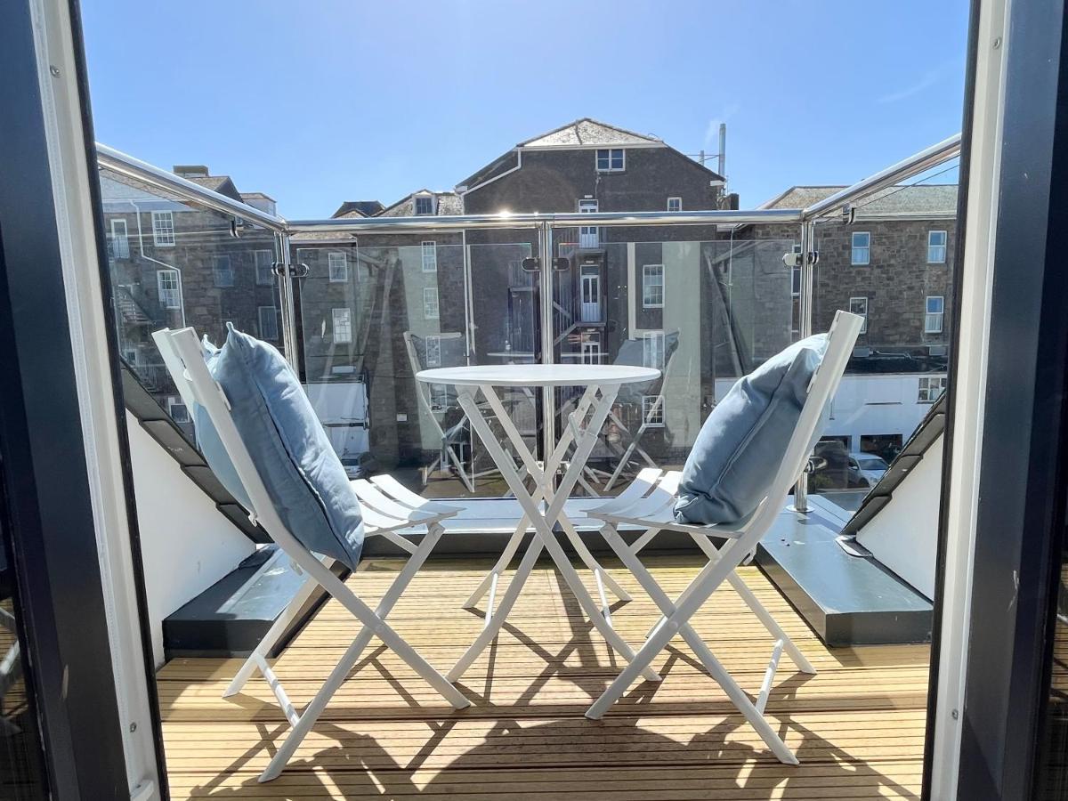 Exceptional 3 Bedroom Home In Penzance~New~Seaside מראה חיצוני תמונה